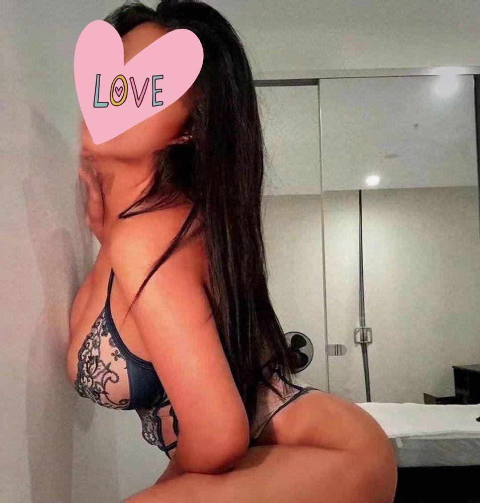 New Sexy Wild Young GFE Unforgettable Service 24/7!! IN/OUTCALL AVAILABLE!