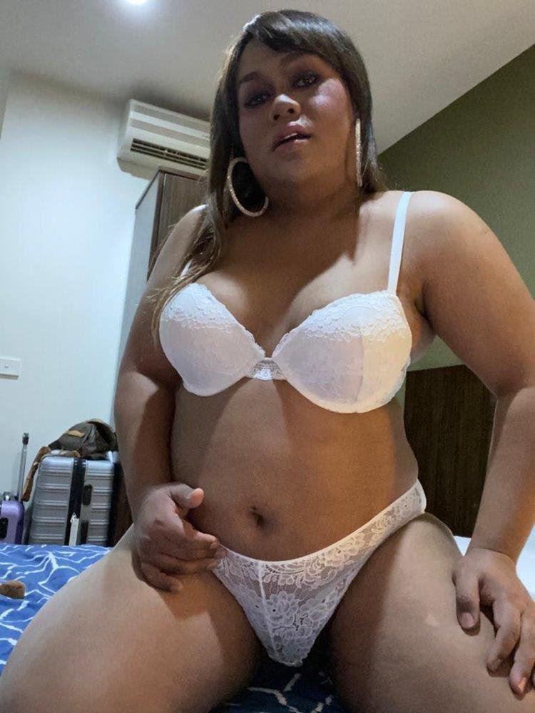 VISITING GOLD COAST CURVY VOLUPTUOUS TRANS TASHA