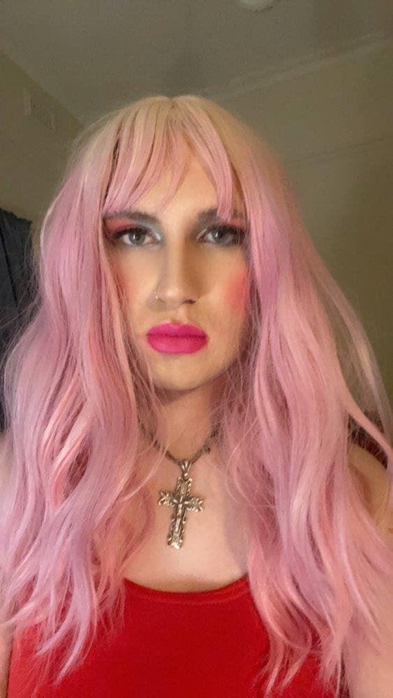 pink trans slut